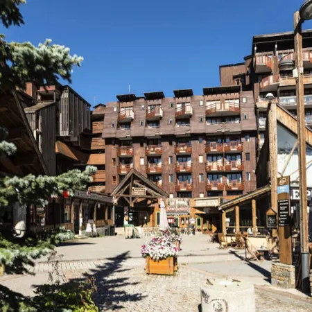 Apartment in Alpe d'Huez with Mountain Views
