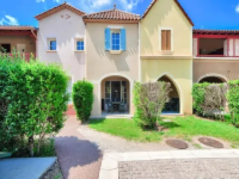 3 room house for 6 people Prestige