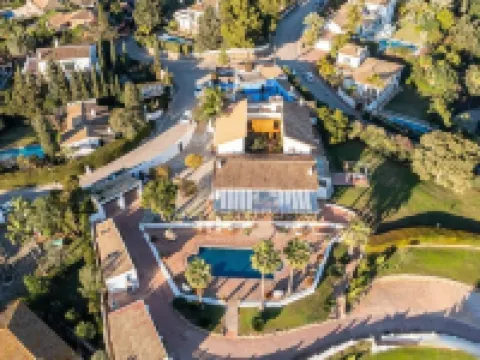 コルティホ ブティック マルベリャ マルベーリャのホテル