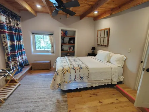 Historic Mill House Unit 3