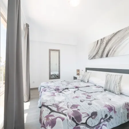 Talaiot Cala Millor - Apartment In Cala Millor