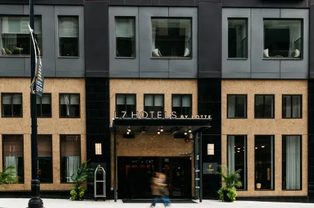 L7 Chicago Отели рядом с достопримечательностью «Бродвейский плейхауз»