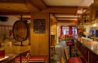 Hotel Excelsior - Quầy bar