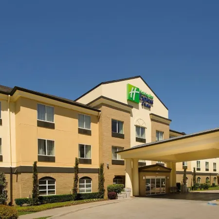 Holiday Inn Express & Suites DFW AIRPORT - GRAPEVINE by IHG