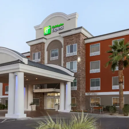 Holiday Inn Express LAS VEGAS - STADIUM AREA by IHG