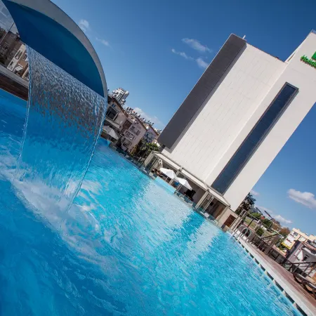 Holiday Inn ANTALYA - LARA by IHG