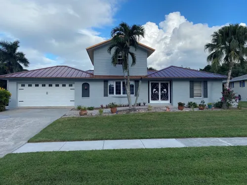 Quiet Culdesac, Golf Course view, 3 Bedroom 2 Bath, Sleeps 8!