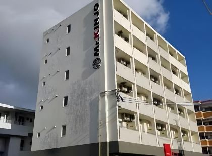 Mr.Kinjo Golden Cats