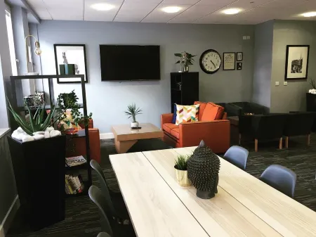 House of Fisher - 100 Kings Road Отели в г. Рединг