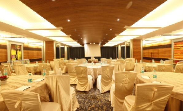 Mirage Hotel, Mumbai International Airport