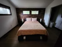 Cozy little retreat far from the city