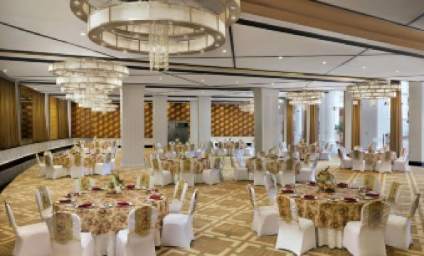 Amanora the Fern Pune, Series by Marriott