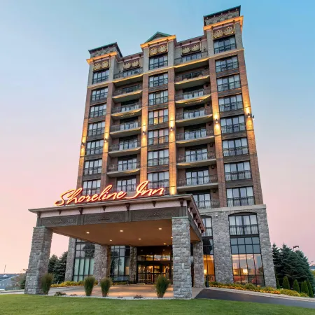 Shoreline Inn & Conference Center, Ascend Hotel Collection