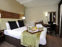 London Bloomsbury Square Hotel by IHG Hotels near The Brunswick