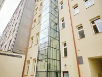 Residence 44 Hotels near SaSaZu