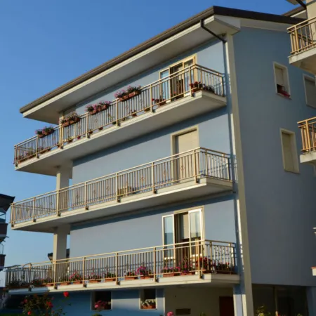 Spacious Apartment Close to the Beach