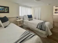 Catalina Island Cottage - Walk to Main St and Beach! Hotels in Avalon