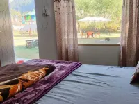 Red Leaf Resort & Cafe Hotels in Kasol
