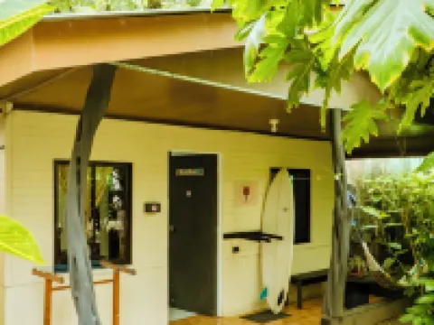 Surf Paradise Hotels in Carmen