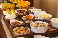Ramada Resort by Wyndham Kranjska Gora - breakfast