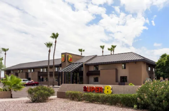 Super 8 by Wyndham Chandler Phoenix