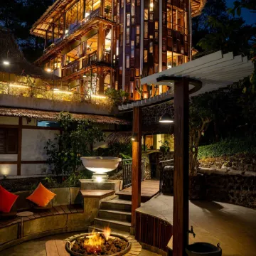 Tira Vilagna Suites & Spa Các khách sạn gần Cao nguyên Kintamani