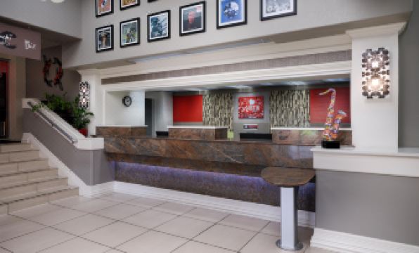 Aiden by Best Western @ Austin City Hotel