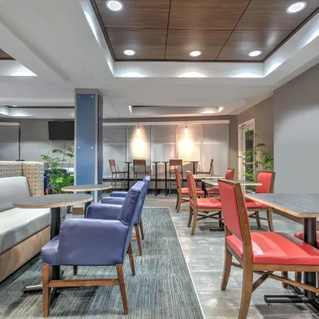 Holiday Inn Express & Suites CLUTE - LAKE JACKSON by IHG