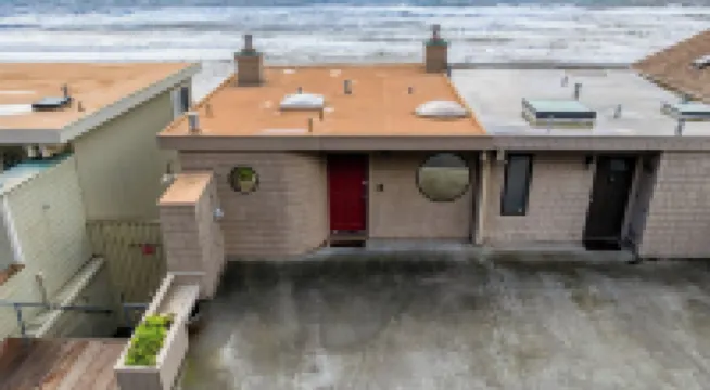 Oceanfront La Selva Beach Home w/ Fireplace, Views & Direct Beach Access Sand Castle by Avantstay