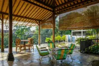 Urbanview Code Riverstay Yogyakarta