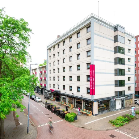 Leonardo Hotel Rotterdam Savoy Отели рядом с достопримечательностью «Старый порт»