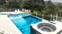 Hotel Pauche - Pools