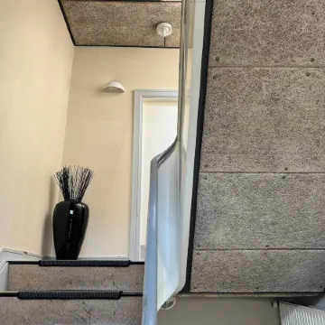 Central Penthouse 3Br City Views Walk to Everything