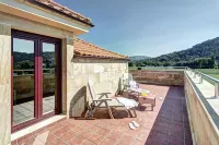 Apartamentos la Albarca Hotels in Transmiera