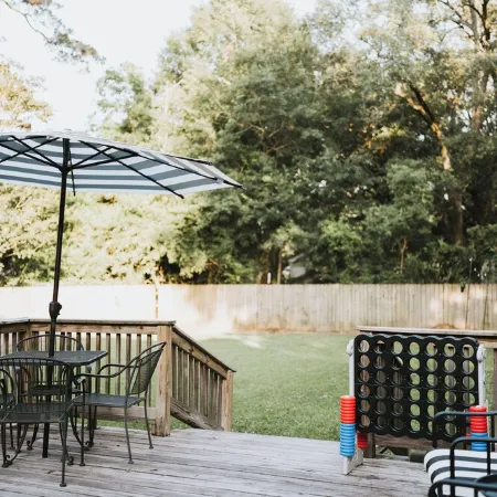 Stylish 3BR in Garden District near parks, river views, Neville High, and ULM.