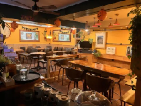 Hoopers Sandy Beach Guest Rooms