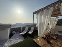Umbertos Rooms - Homestays