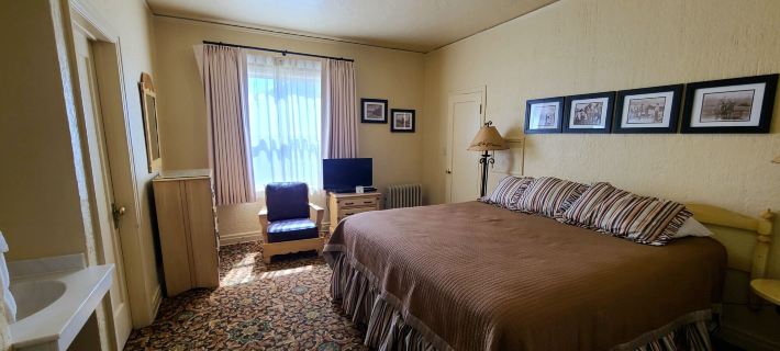 Historic Dow Hotel Hotels in Inyo County