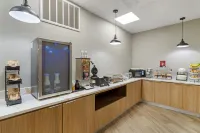 Best Western Plus Pearland/Houston Medical Center Hotel