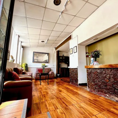 Hostal María Angola