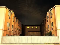 Baymont by Wyndham Las Vegas South Strip Hotels near Bass Pro Shops