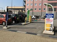東橫INN新高岡站新幹線南口 - 停車場
