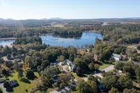 Bar Harbor Cottages & Suites