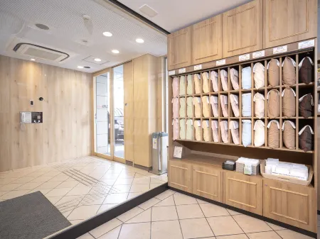 ซูเปอร์โรงแรมซับเวย์ทานิมาจิ 4-โชเม ทางออกที่ 6