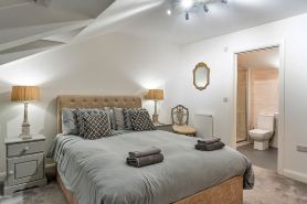 Charming Home in Saltash Near Whitsand Bay