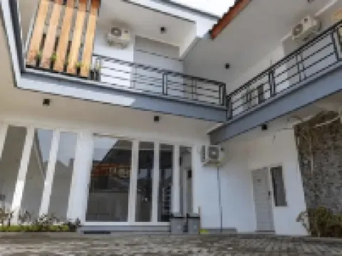 Crystal Inn Hotel di Bugulkidul