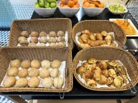 ホリデイ イン エクスプレス トビリシ アブラバリ by IHG - 朝食
