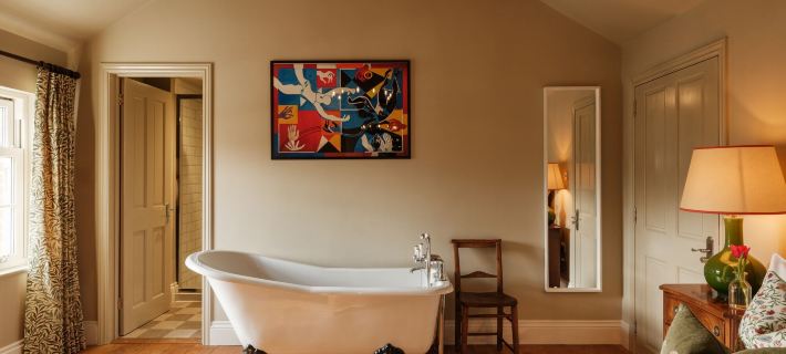 The Dog and Gun Hotels in Salisbury