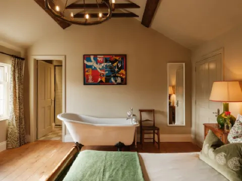 多格和古恩旅館 鄰近Durrington Walls的酒店