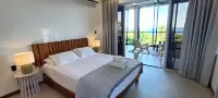 Vista Naranja Sunset Ocean View Suites
